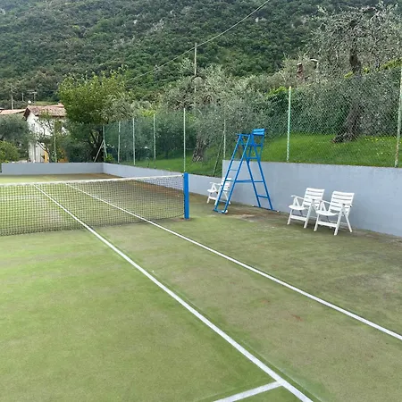 Andreis فندق 3*