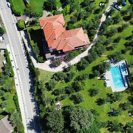 Andreis Hotel